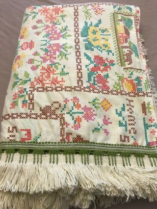 Vintage Sears Faux Cross Stitch Twin Bed Cover Country Cottage Bedspread Fringed
