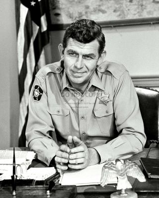 Andy Griffith As " Sheriff Andy Taylor " Mayberry - 8x10 Publicity Photo (bb - 968)