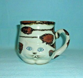 Takahashi San Francisco Hand Painted 4 " Tall Pottery Cat Mug.