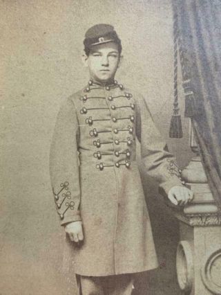 Antique Civil War Era Cdv Photo Young Soldier In Uniform Lebanon Pennsylvania