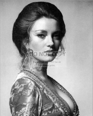 Jane Seymour In " Live And Let Die " James Bond - 8x10 Publicity Photo (fb - 723)