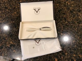 Visconti Rembrandt Ivory Fountain Pen With Aftermarket Ef Nib