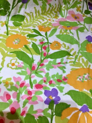 Vintage Waverly Home Decor Fabric Retro 70’s/80’s field Of Flowers Over 6 Yards 3