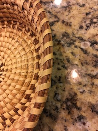 Charleston Gullah Sweetgrass Basket With Handles 4
