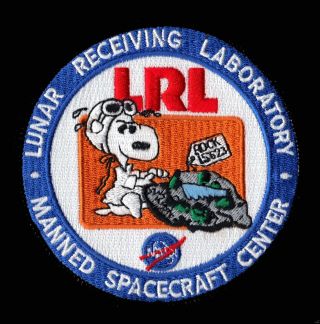 SNOOPY APOLLO LUNAR RECEIVING LABORATORY MANNED SPACECRAFT NASA SPACE PATCH 2