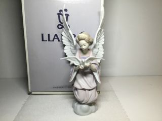 Lladro Angel Of Peace Holding Dove Gloss Finish Figurine 6131