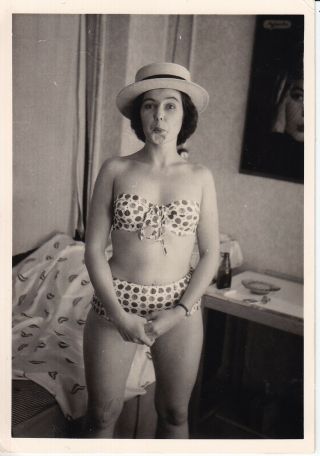 Sexy Girl In Bikini And Straw Hat Making Funny Face Vintage Snapshot