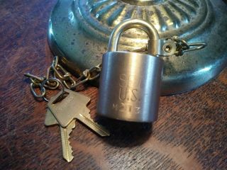 Vintage US Military American High Security Padlock with (2) Keys 2