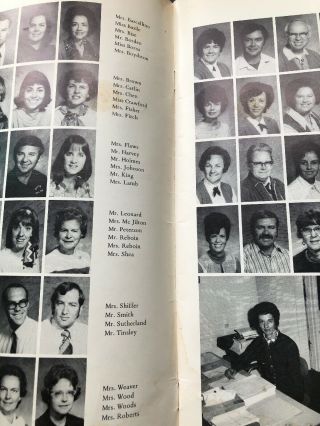 1970 Yearbook From Dwyer Junior High - Huntington Beach,  Ca (paperback) 4
