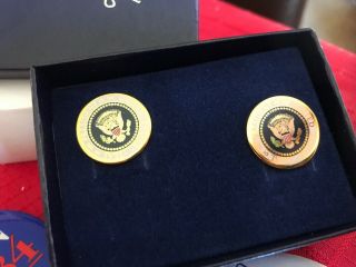 Ronald Reagan Presidential Seal Cuff Links Signature on Back w/ Box & Buttons 2