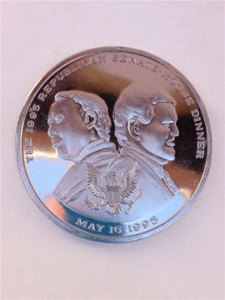 1995 Republican Senate House Dinner The Majority Silvertone Medal Coin