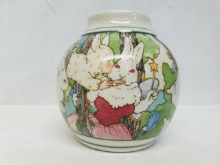 Eileen Richardson Enchanted Garden Everybunny Can Fly Vase 1991 2
