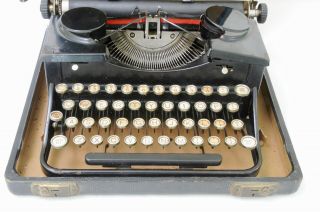 Royal P Typewriter Vintage Antique 1920 ' s P2B67334 with Case Black Gold Letters 2