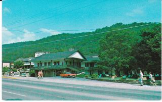 Gatlinburg Tn " The Whaley Motel " Postcard Tennessee Us