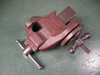Old Vintage Stanley Tools Rare Small Bench Mount Vise Victor No.  744