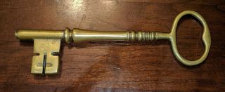 Colonial Williamsburg Brass Key Souvenir Virginia Metalcrafter