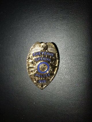 1 1/2 Inch Cheyenne Special Police Badge Entenmann - Rovin