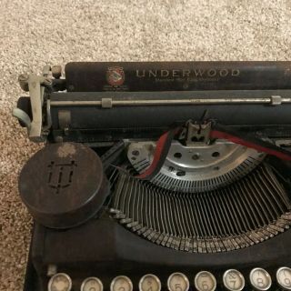 Vintage Underwood Standard Typewriter 2