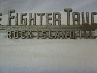 FIRE FIGHTER TRUCK CO ADVERTISING NAME PLATE EMBLEM ROCK ISLAND,  ILL AUTOMOBILIA 5