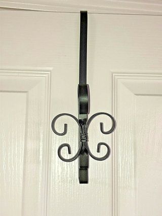 Longaberger Black Wrought Iron Over The Door Wreath Holder Hanger