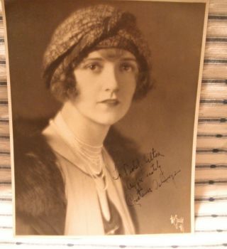 1928 Silver Screen Constance Talmadge,  Signed Photo,  Siamese Hilton Twins (1)