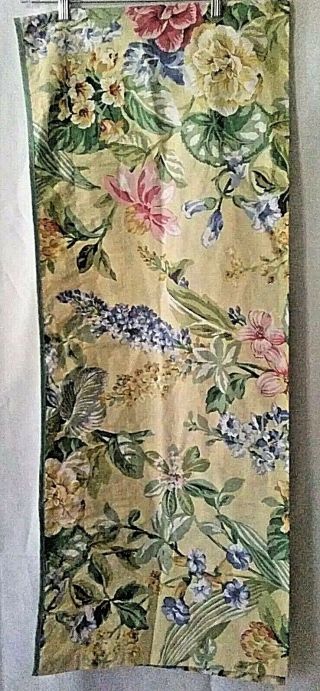 Thomasville Furnishings Shabby Cottage Chic Curtain Valance Floral 86.  5x 17 "