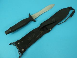 Gerber,  Portland,  Or,  Usa.  Mark Ii Survival Combat Knife S/n 72201,  C.  1978