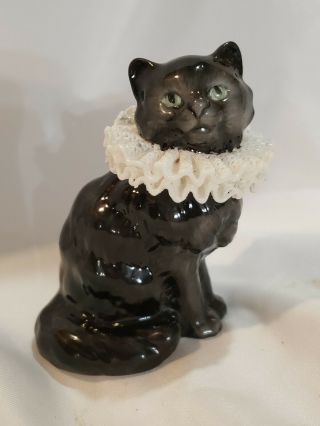 Rare The Franklin Tfm Curio Cabinet Cat Porcelain Lace Figurine
