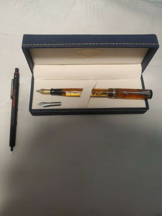 Conklin Duragraph Fountain Pen - Amber With Rotring 600 Mechanical Pencil.