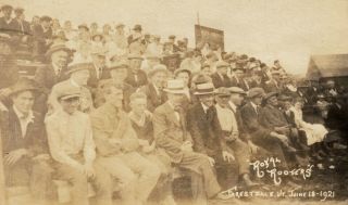 Forestdale (brandon),  Vt Rppc The Royal Rooters At A Baseball Game 1921