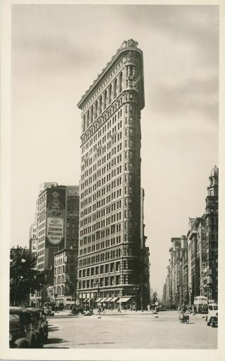 York City – Flatiron Building,  Fifth Avenue And Broadway Real Photo Postcard