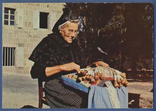 France Bobbin Lace Maker Woman 1960/70s Postcard
