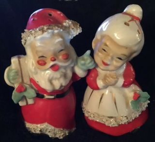 Vintage Christmas Salt And Pepper Shakers Mr.  & Mrs.  Santa Claus - Lefton