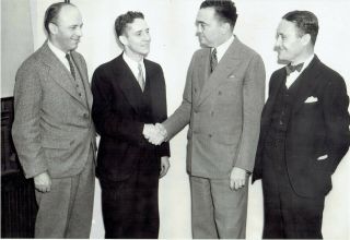 1934 Vintage Photo J.  Edgar Hoover Congratulate Fbi Agents Lindbergh Kidnapping