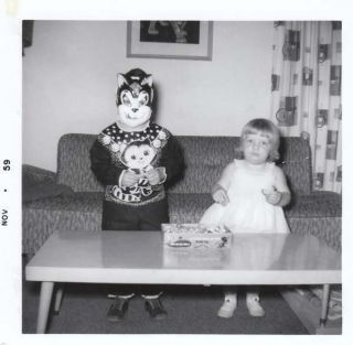 Vintage Photo Snapshot Kids Great Halloween Cat Costume & Mask 1959