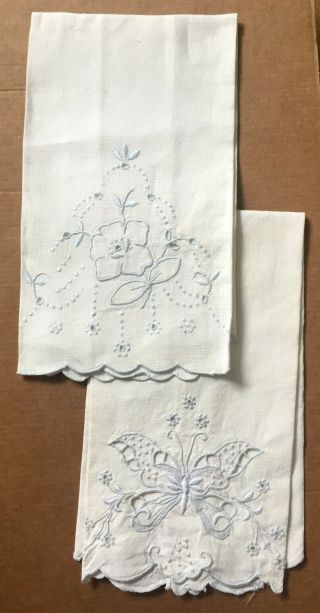 2 Vtg Antique Hand Embroidered Blue Trim Linen Guest Bath Tea Hand Towels