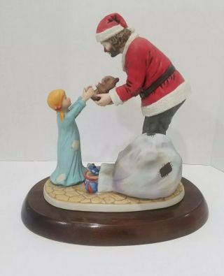 Emmett Kelly Jr.  Spirit of Christmas Figurine Limited Edition 105 of 3500.  9728 4