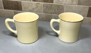 (5) Vintage Tom and Jerry Coffee Cups/ Mugs Cream w Gold Trim Homer Laughlin 3