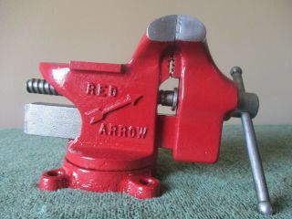 Vintage Columbian Red Arrow No.  63 1/2 Swivel Bench Vise/vice/pipe Jaws & Anvil.