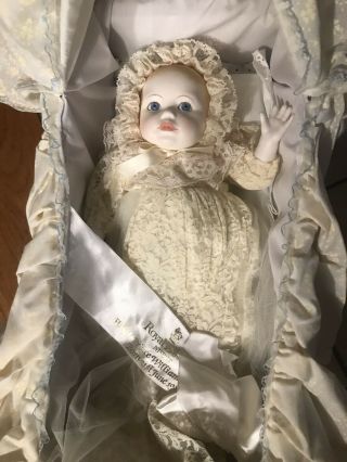 Royal Doulton Prince William Baby Doll Nisbet Set Bassinet Serial 1982 Of 2500