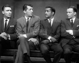 The Rat Pack Lawford,  Dean Martin,  Davis Jr. ,  Frank Sinatra 8x10 Photo (aa - 147)