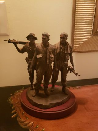 " Three Servicemen " Vietnam Veterans Memorial Fund Sculpture