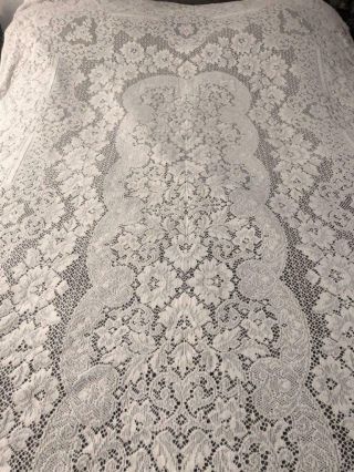Lovley Large Vintage Cotton Blend Shabby Cottage White Lace Tablecloth 64 " X100 "