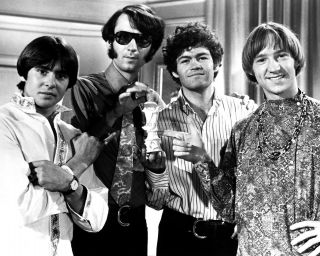 " The Monkees " - 8x10 Publicity Photo (da - 565)