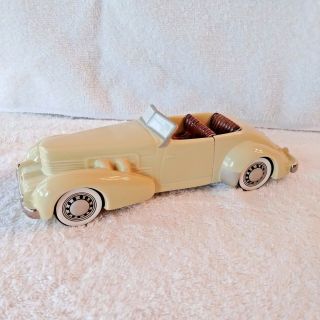 Avon 1937 Cord Heavy Ceramic Automobile Car Decanter Creamy Yellow