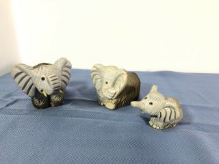 Artesania Rinconada Uruguay African Elephant Famil W/ Baby Pottery Figurine
