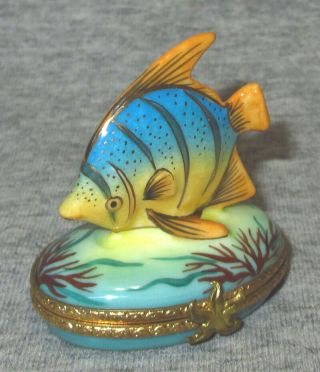 Limoges France Rochard Hinged Trinket Box Hand Painted Tropical Fish