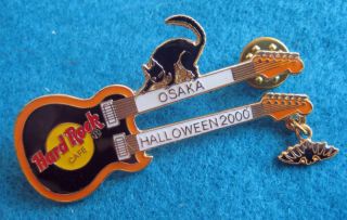 Osaka Black Cat Halloween Guitar 00 Hard Rock Cafe Pin