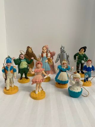 Wizard of Oz 1939 Loew ' s REN 1966 MGM 1987 1988 China Turner Persents Figures 2