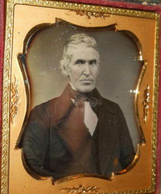 1/6 Plate Daguerreotype Of Distinguished Gentleman In Half Case